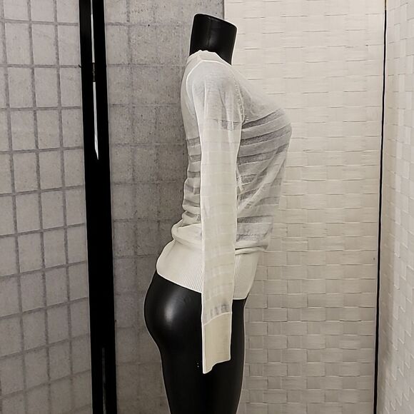 BRAND NEW PROOF KNIT WITH AN OPEN WEAVE LONG SLEEVE SWEATER - Picture 6 of 14